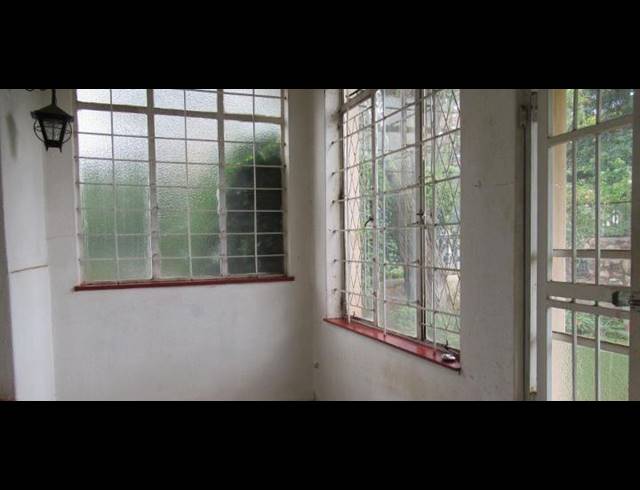 3 BEDROOM HOUSE FOR SALE IN KENSINGTON